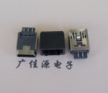 五桂山街道MINI USB 5Pin接口 带护套焊线母座 B型180度铜壳